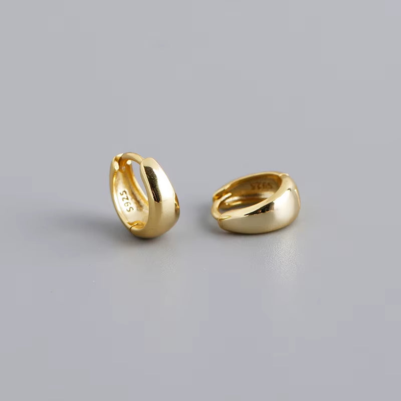 925 Sterling Silver Simple Wide Huggies Gothic Hoop Earrings for Women European Unisex Piercing Rock Jewelry Ear Buckles