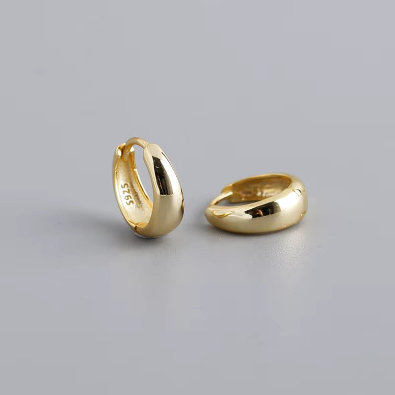 925 Sterling Silver Simple Wide Huggies Gothic Hoop Earrings for Women European Unisex Piercing Rock Jewelry Ear Buckles